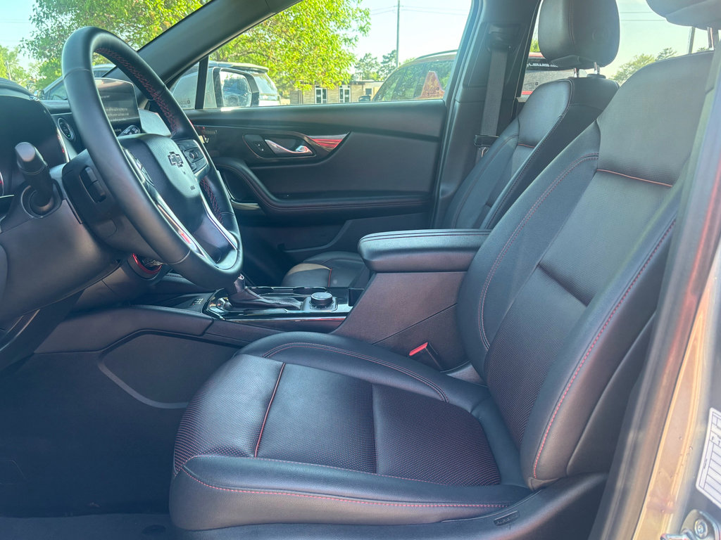 Certified 2025 Chevrolet Blazer RS FWD image 10