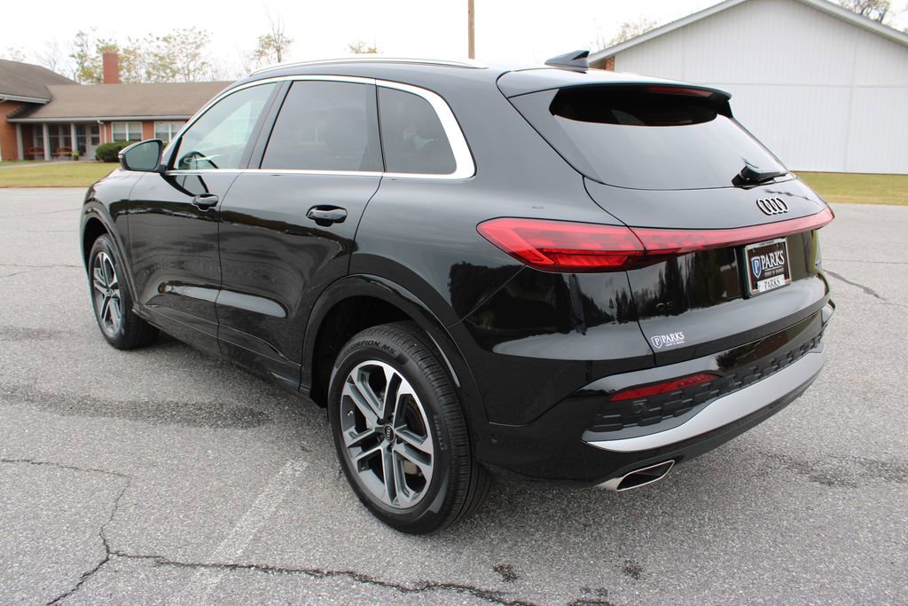 New 2025 Audi Q5 Premium w/ Convenience Package image 6