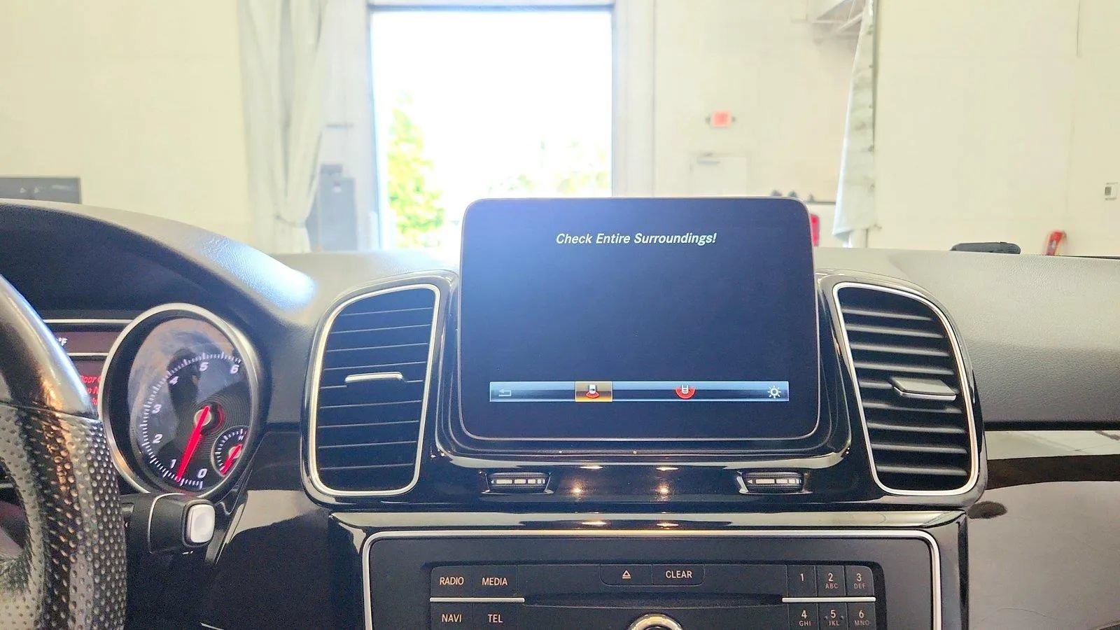 Used 2018 Mercedes-Benz GLE 350 4MATIC image 17