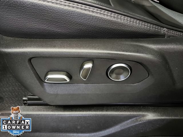 Used 2025 GMC Yukon Denali AWD/4WD image 33