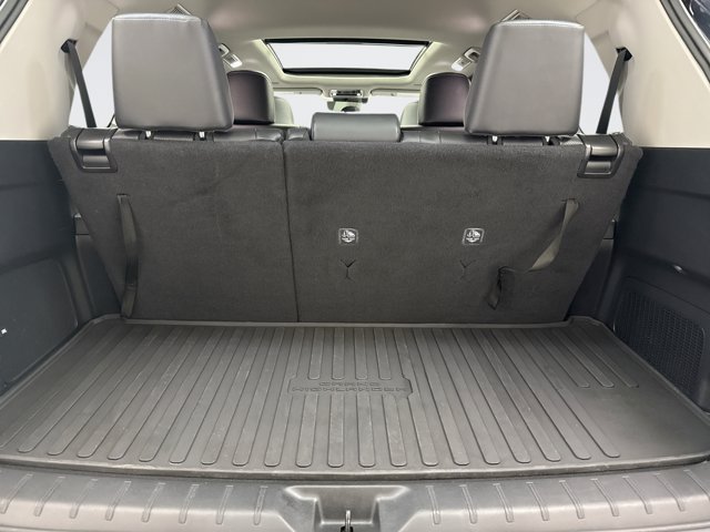 Used 2024 Toyota Grand Highlander AWD image 22
