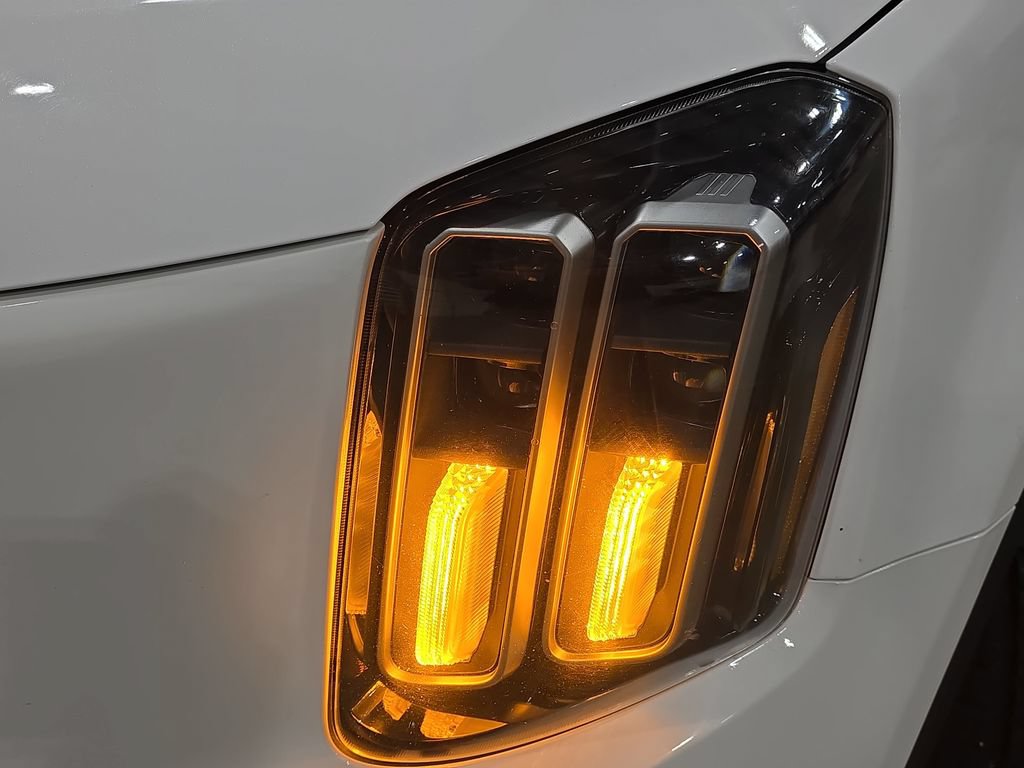 Used 2025 Kia Telluride S AWD/4WD image 32