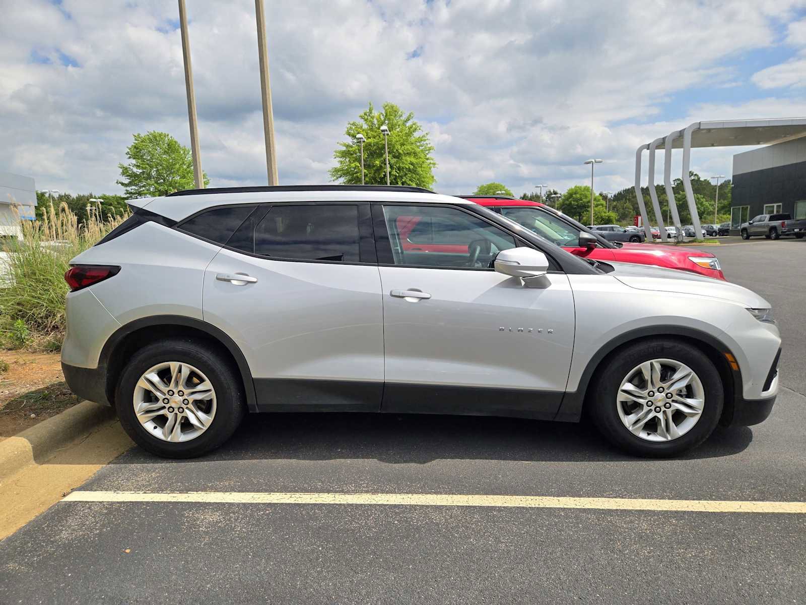 Used 2021 Chevrolet Blazer LT FWD image 4