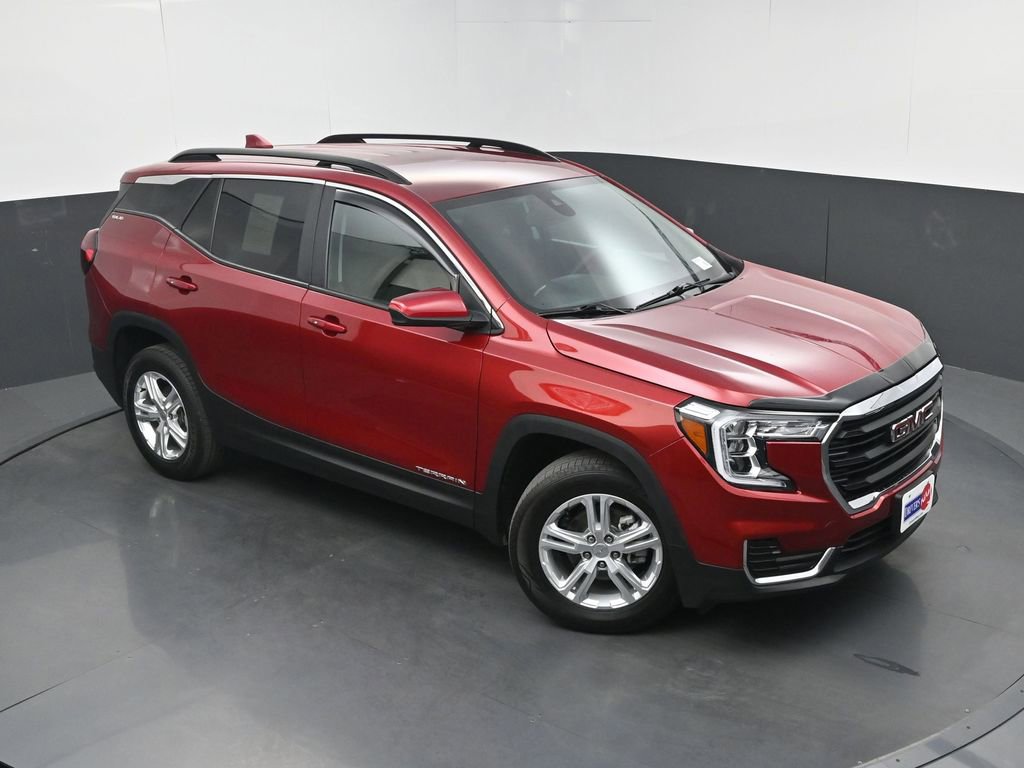 Used 2022 GMC Terrain SLE w/ Driver Convenience Package AWD/4WD image 29