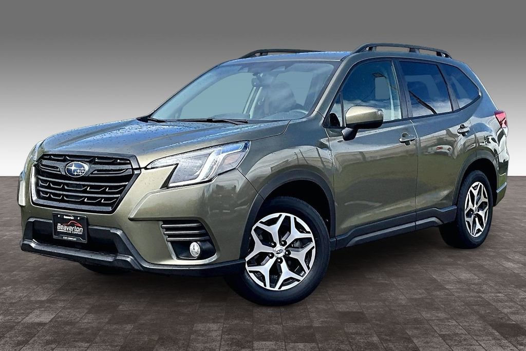 Used 2023 Subaru Forester Premium AWD/4WD image 2