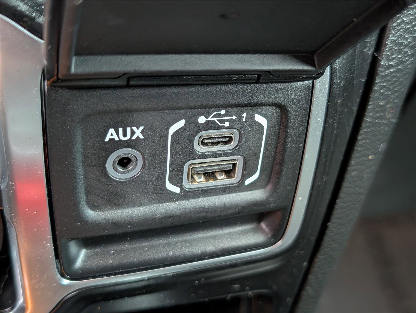 Used 2021 Jeep Gladiator Sport AWD/4WD image 22