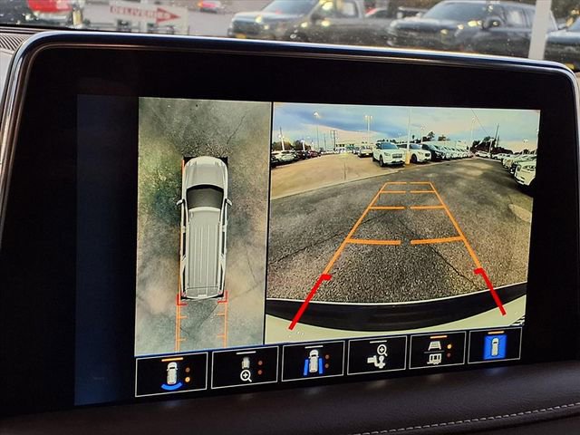 Used 2023 Chevrolet Suburban High Country image 18