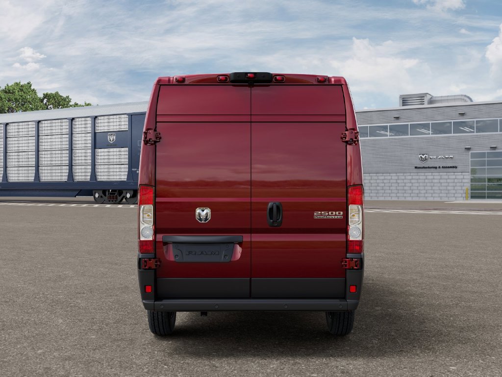 New 2026 RAM ProMaster 2500 w/ Premium Convenience Group FWD image 8