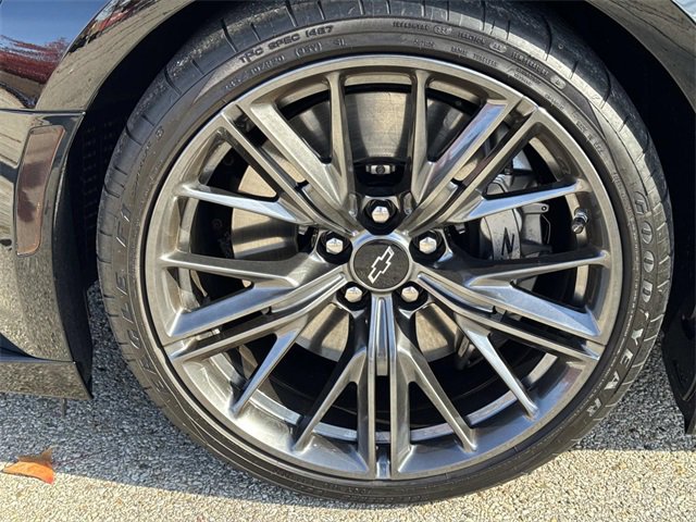 Used 2021 Chevrolet Camaro ZL1 image 8