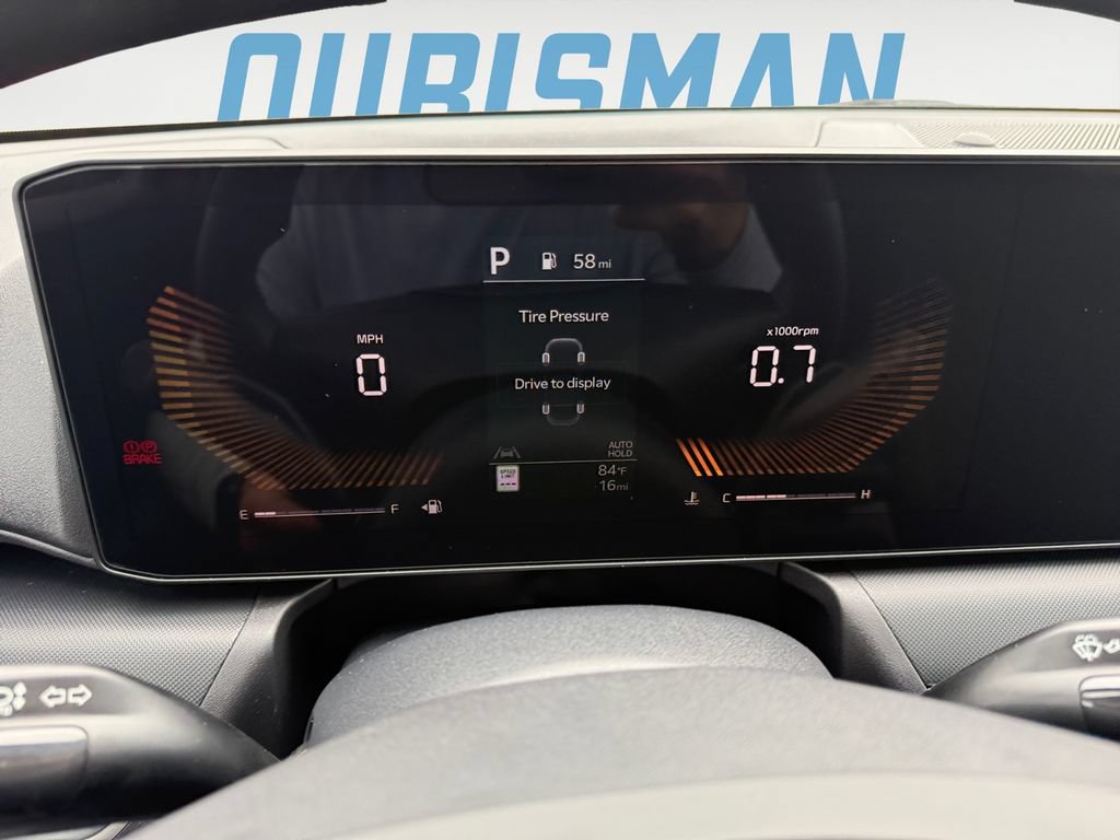 New 2026 Kia K4 FWD image 17