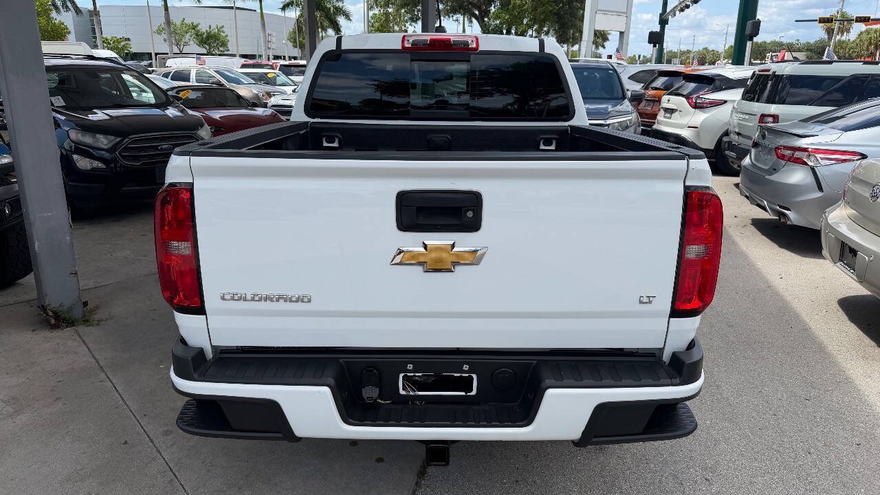 Used 2017 Chevrolet Colorado LT w/ LT Convenience Package RWD image 6