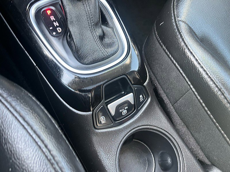 Used 2018 Jeep Compass Latitude w/ Popular Equipment Group AWD/4WD image 26