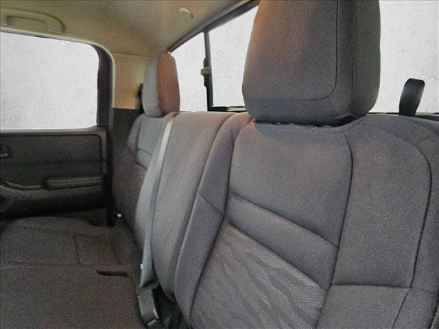 Used 2025 Nissan Frontier S RWD image 15