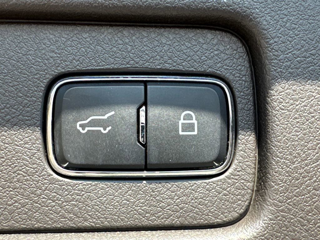 Used 2020 Lincoln Aviator Black Label w/ Dynamic Handling Package image 19