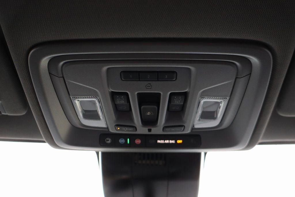 New 2026 Chevrolet Silverado 3500 LTZ w/ LTZ Convenience Package image 18