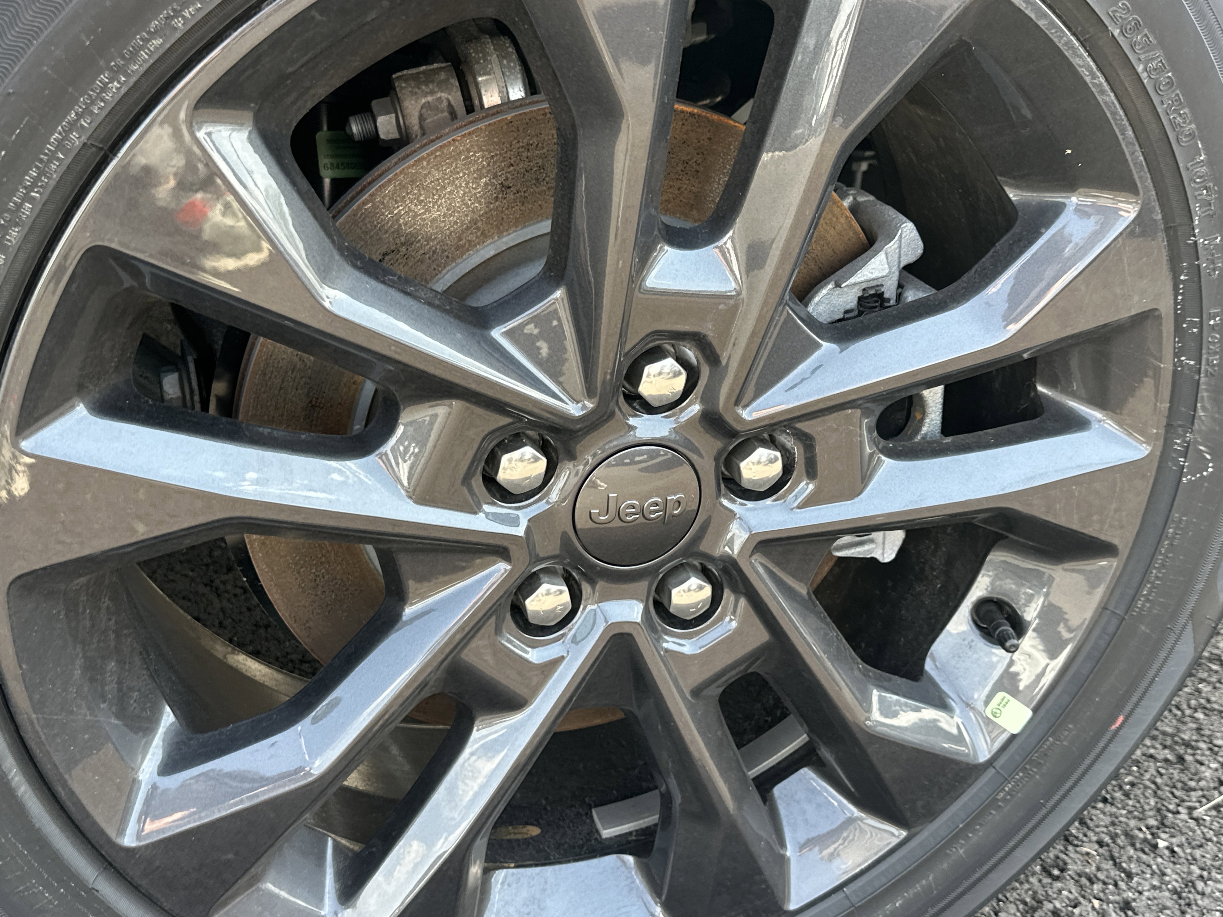 New 2026 Jeep Grand Cherokee L Limited AWD/4WD image 34