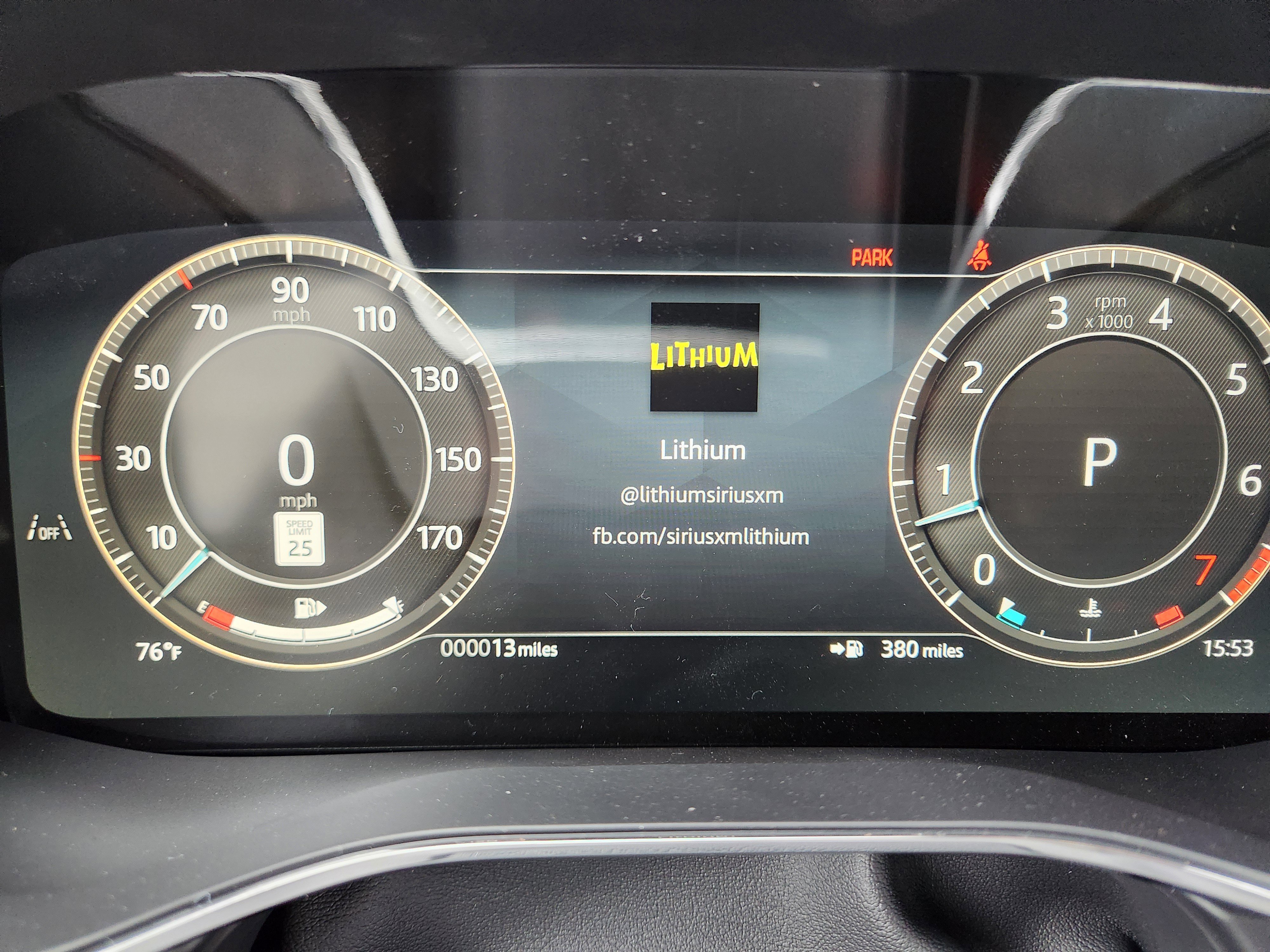 New 2026 Jaguar F-PACE R-Dynamic S image 8