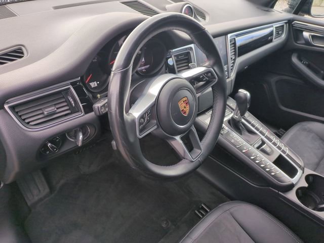 Used 2018 Porsche Macan image 7