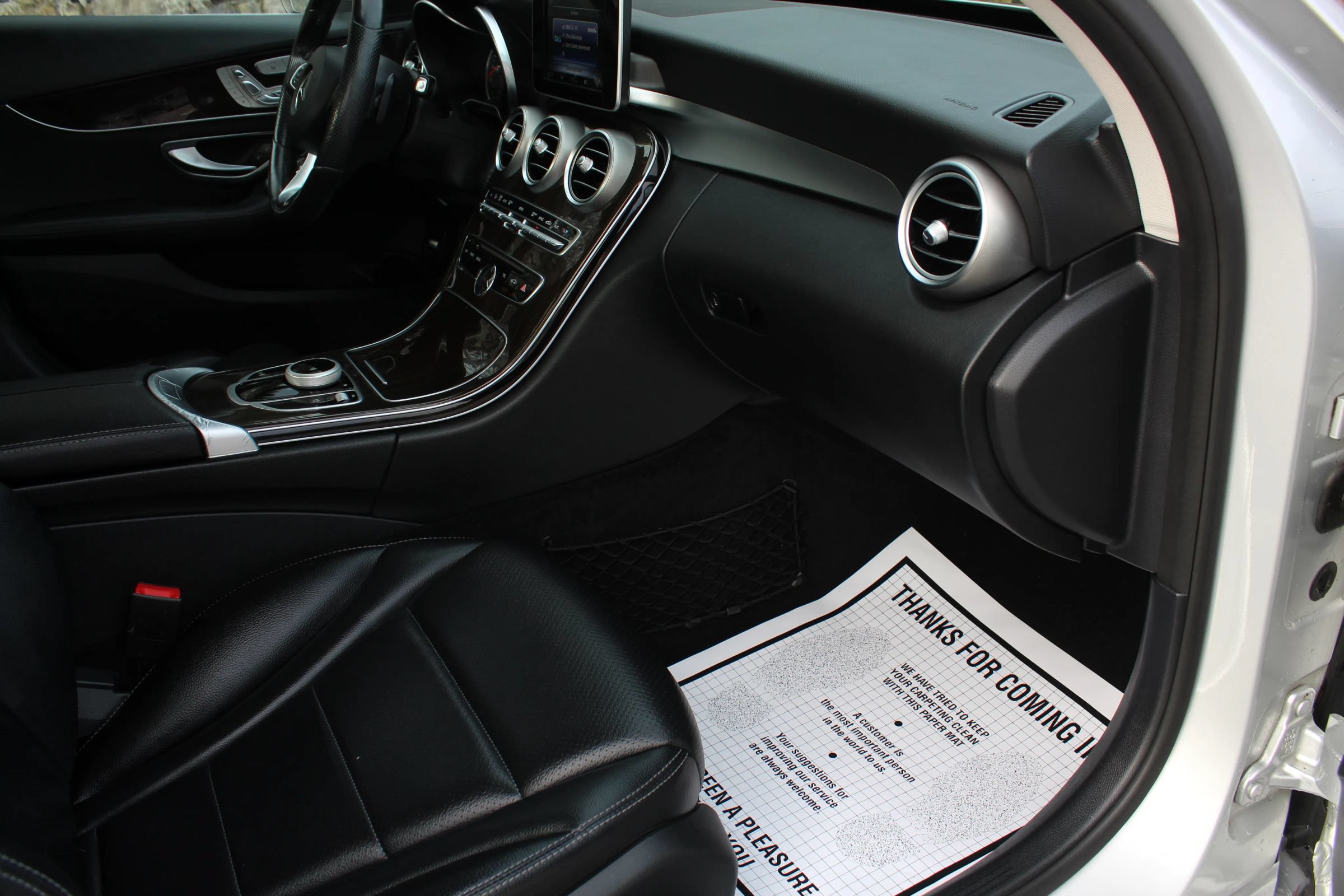 Used 2017 Mercedes-Benz C 300 4MATIC Sedan image 17
