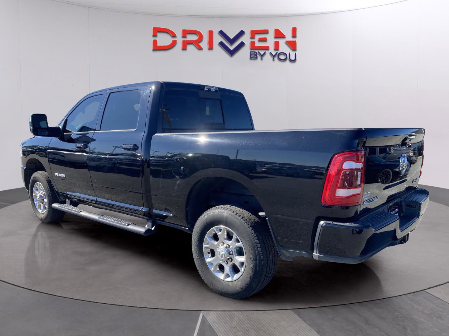 Used 2024 RAM 2500 Laramie image 4