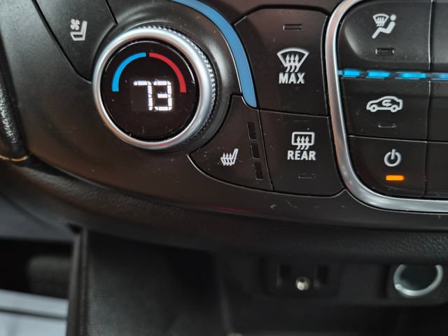 Used 2018 Chevrolet Traverse Premier w/ Driver Confidence II Package FWD image 36