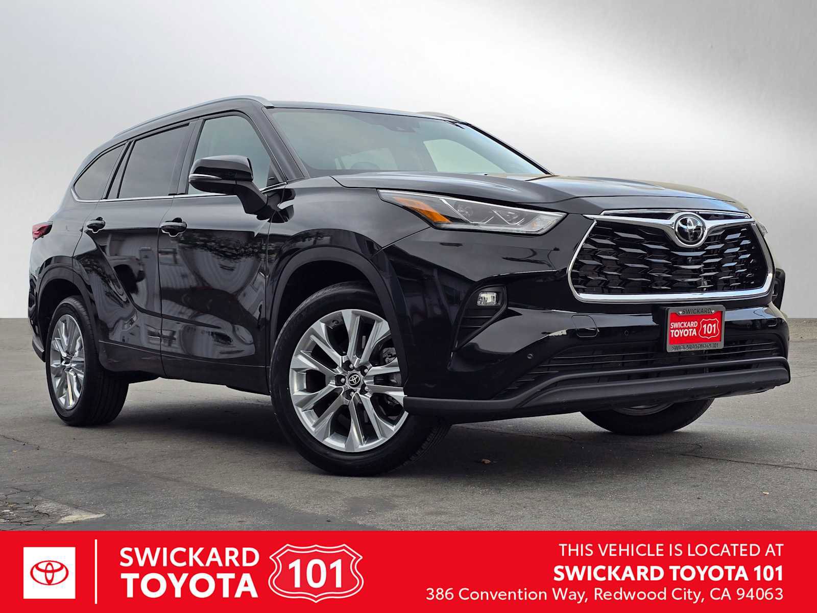 Used 2023 Toyota Highlander Limited