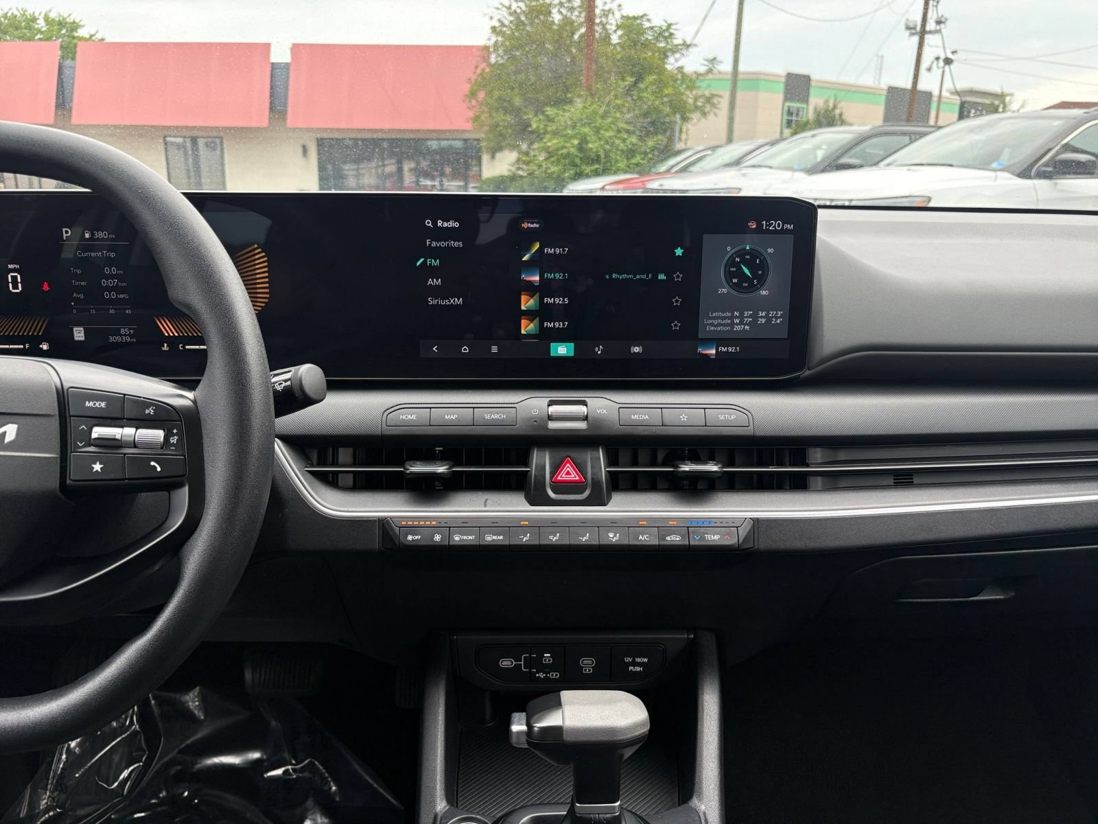Used 2025 Kia K4 FWD image 16