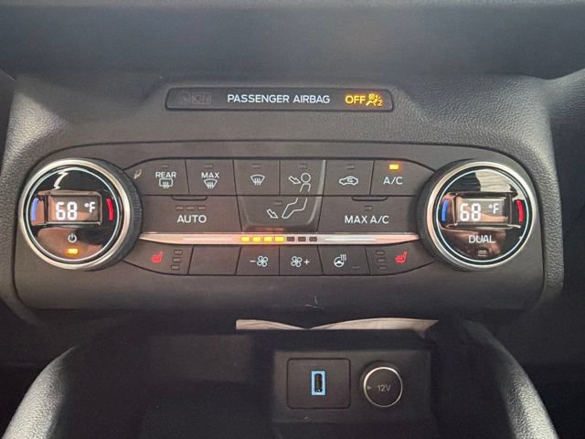 Used 2020 Ford Escape Titanium w/ Titanium Premium Package 2.0 AWD/4WD image 31