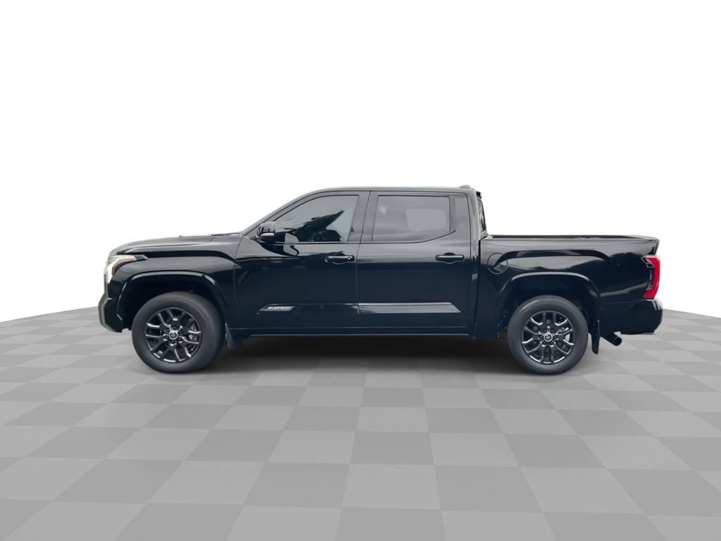 Used 2024 Toyota Tundra Platinum AWD/4WD image 5