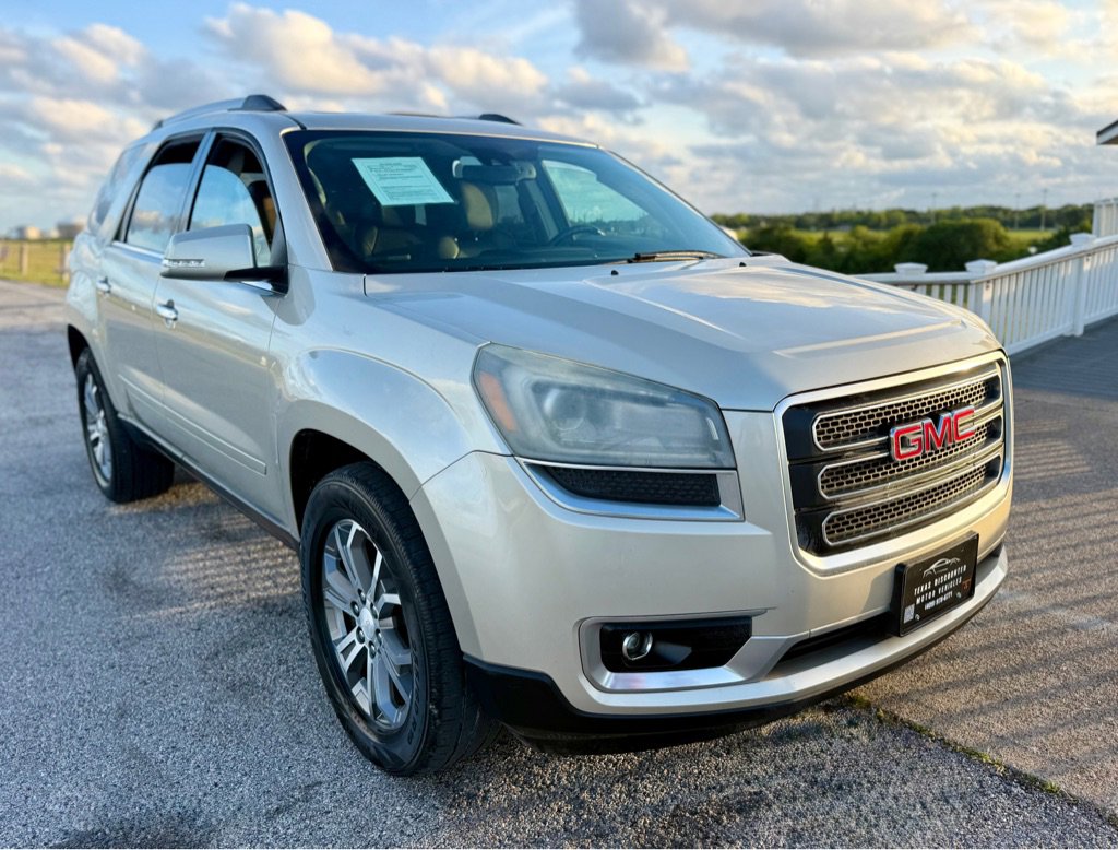Used 2016 GMC Acadia SLT w/ Open Road Package FWD image 3