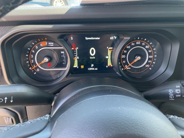 Certified 2025 Jeep Wrangler Unlimited Rubicon AWD/4WD image 17