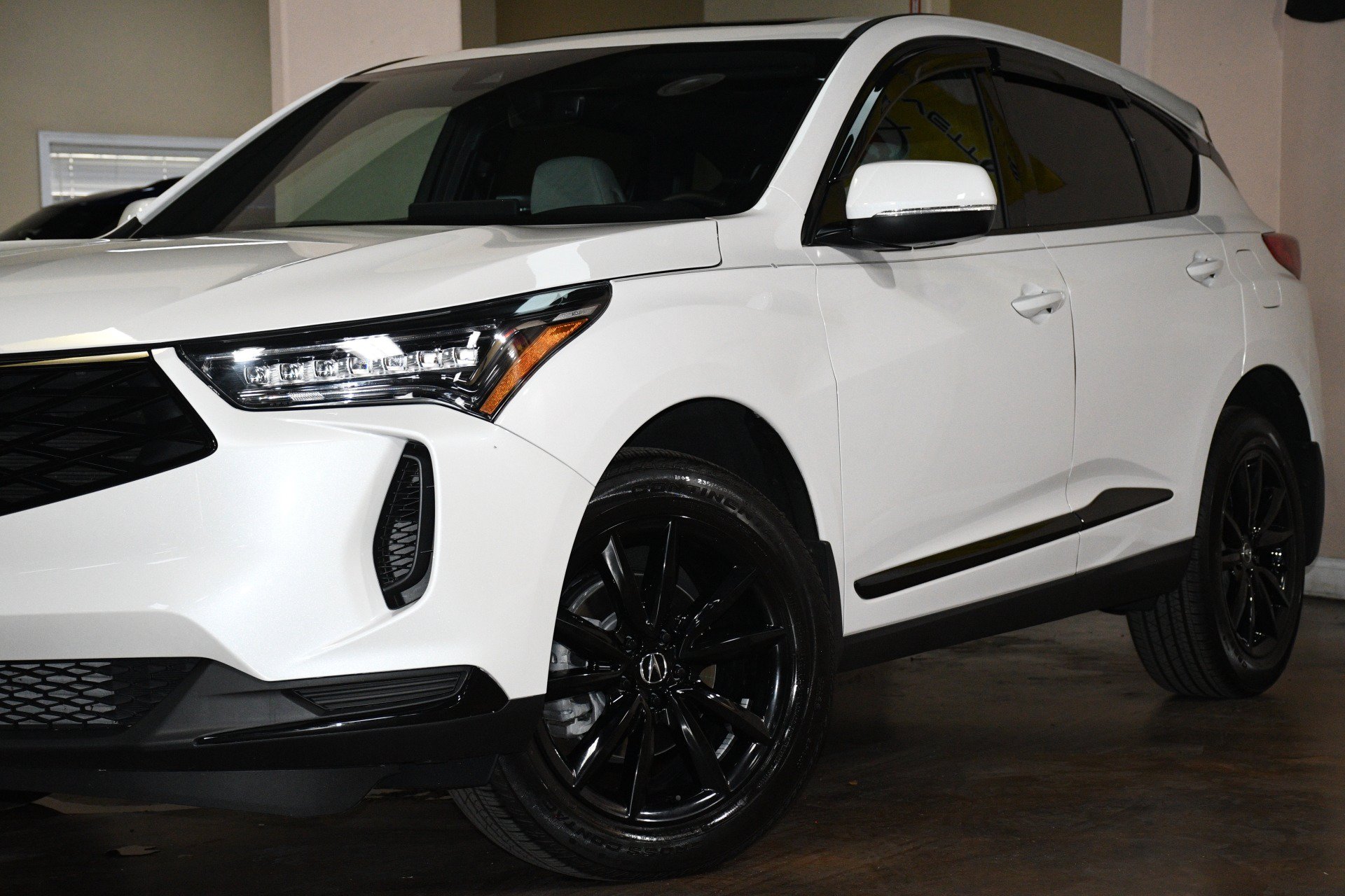 Used 2025 Acura RDX SH-AWD image 54