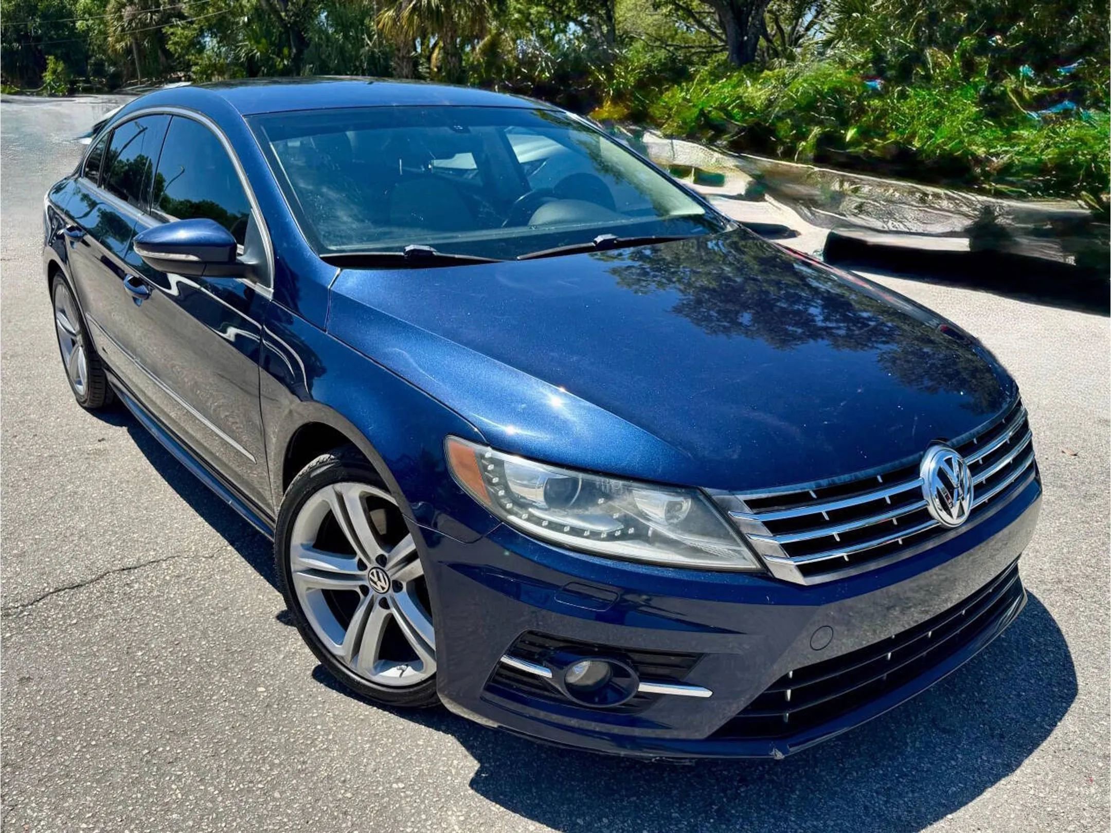 Used 2013 Volkswagen CC R-Line image 3