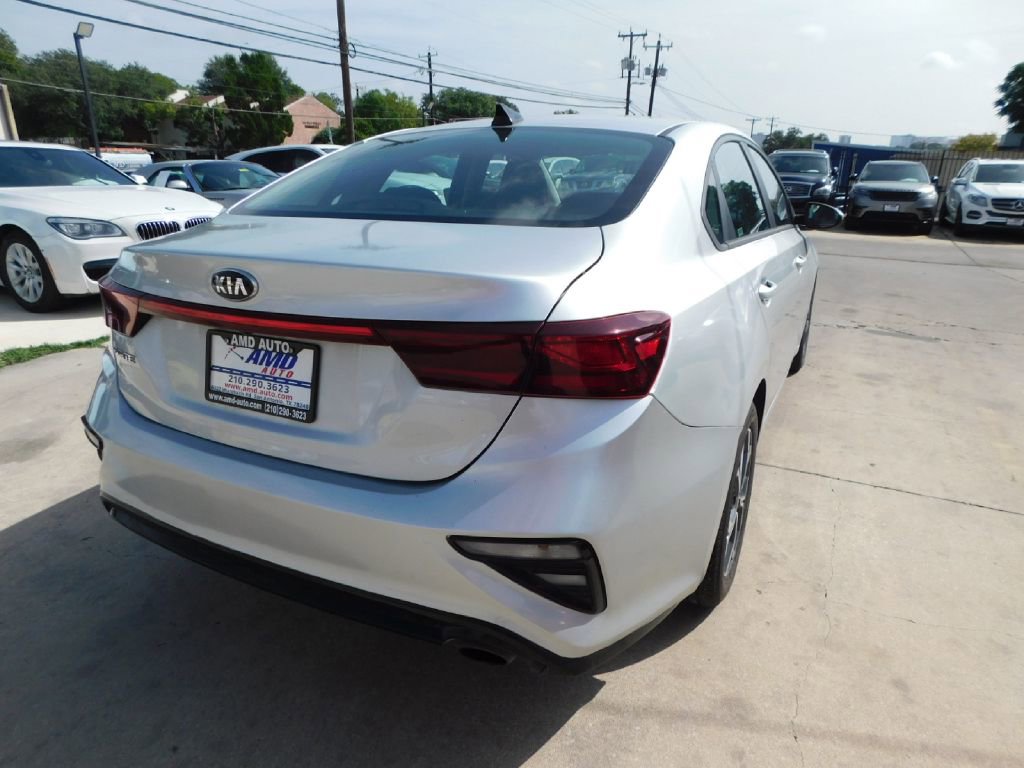 Used 2019 Kia Forte LXS image 7