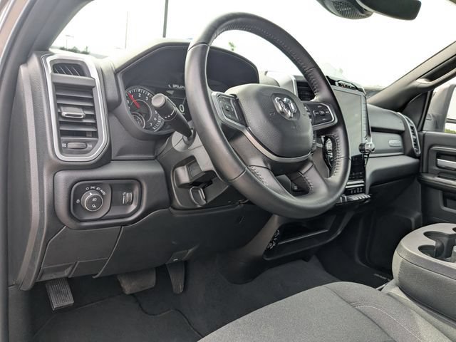 Used 2024 RAM 2500 Big Horn w/ Night Edition AWD/4WD image 2