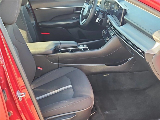 Used 2025 Hyundai Sonata SEL FWD image 18