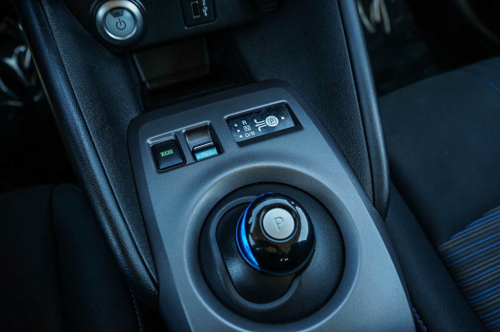 Used 2024 Nissan Leaf S FWD image 19