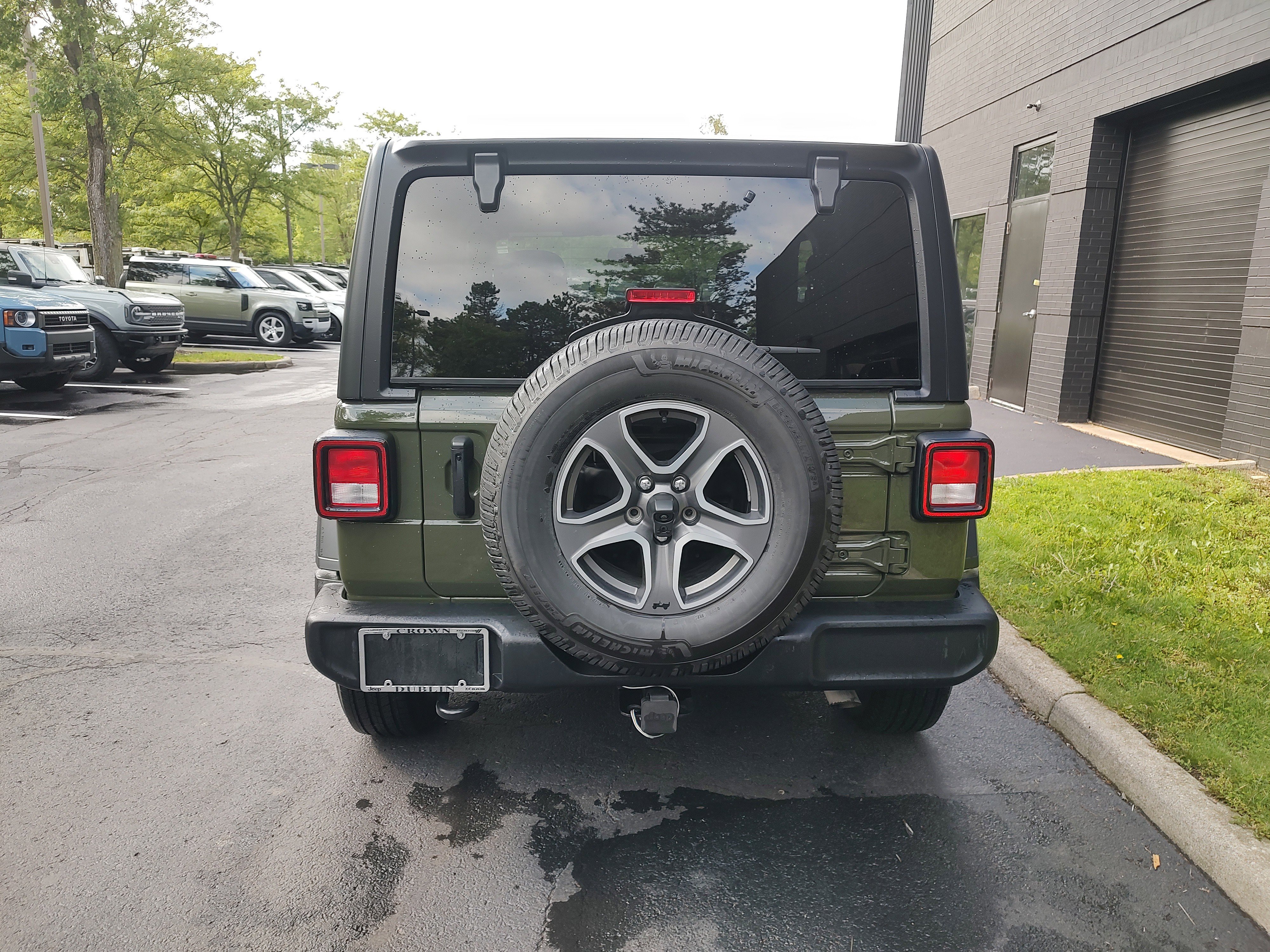 Certified 2023 Jeep Wrangler Sport AWD/4WD image 5