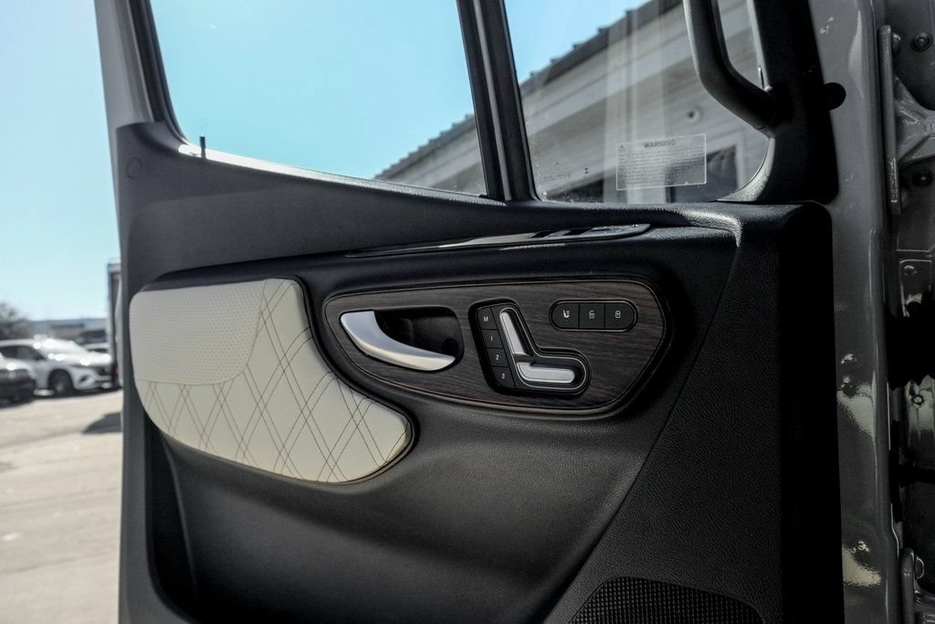New 2024 Mercedes-Benz Sprinter 3500 image 22