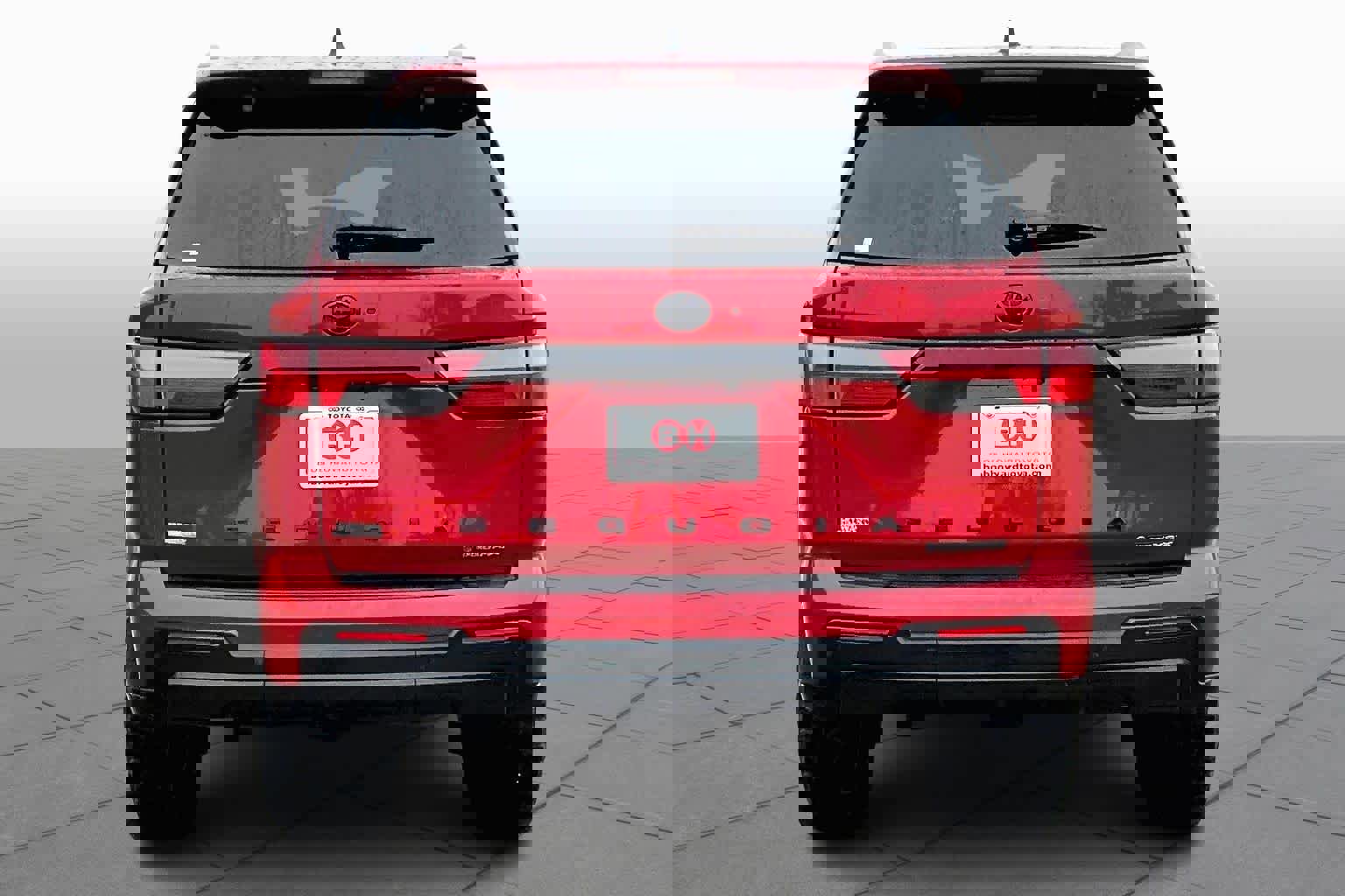 Used 2025 Toyota Sequoia Platinum image 5