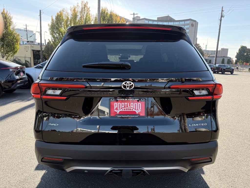 New 2026 Toyota Grand Highlander AWD image 7