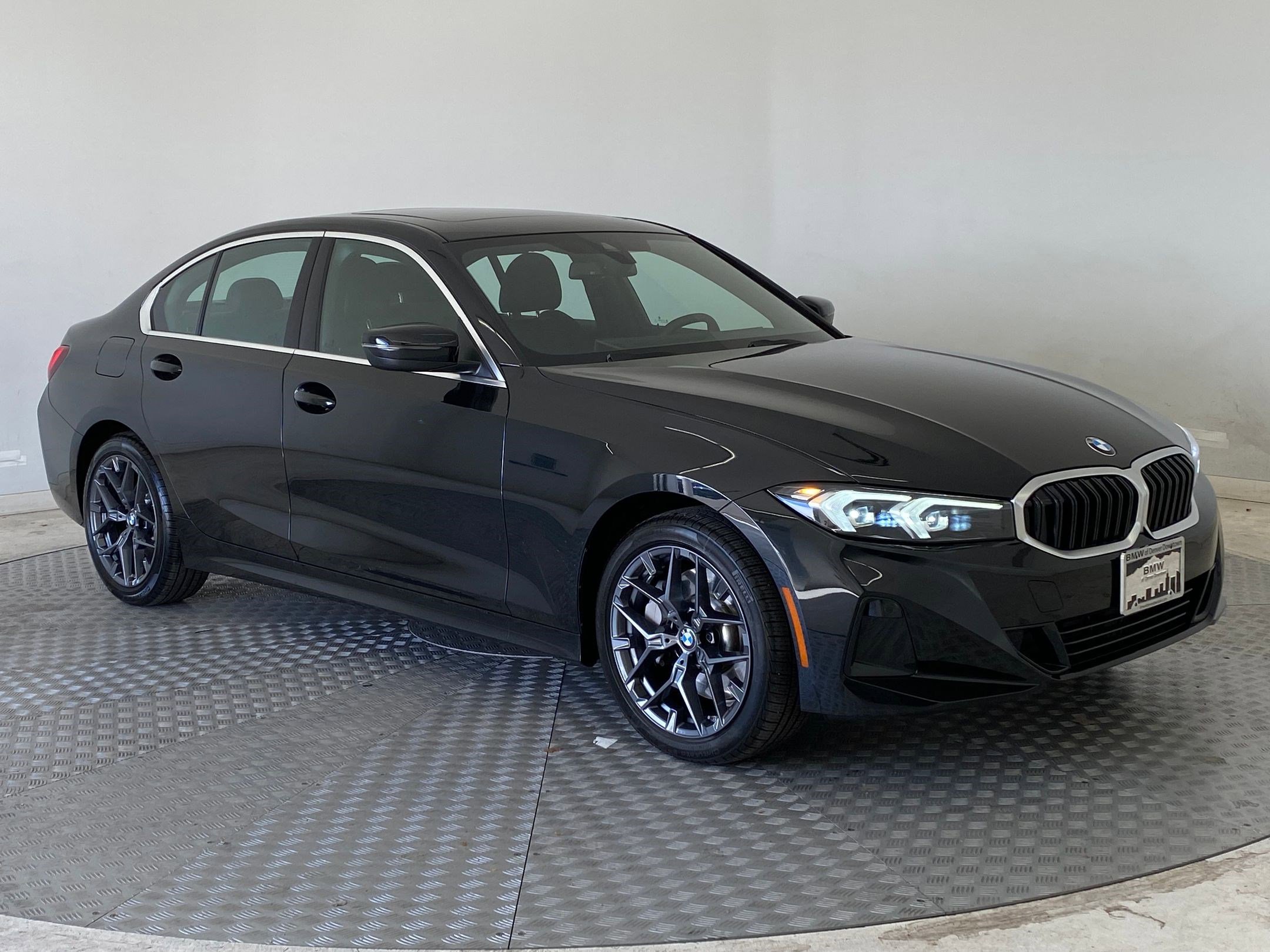 Used 2025 BMW 330i xDrive 330i xDrive w/ Convenience Package image 7