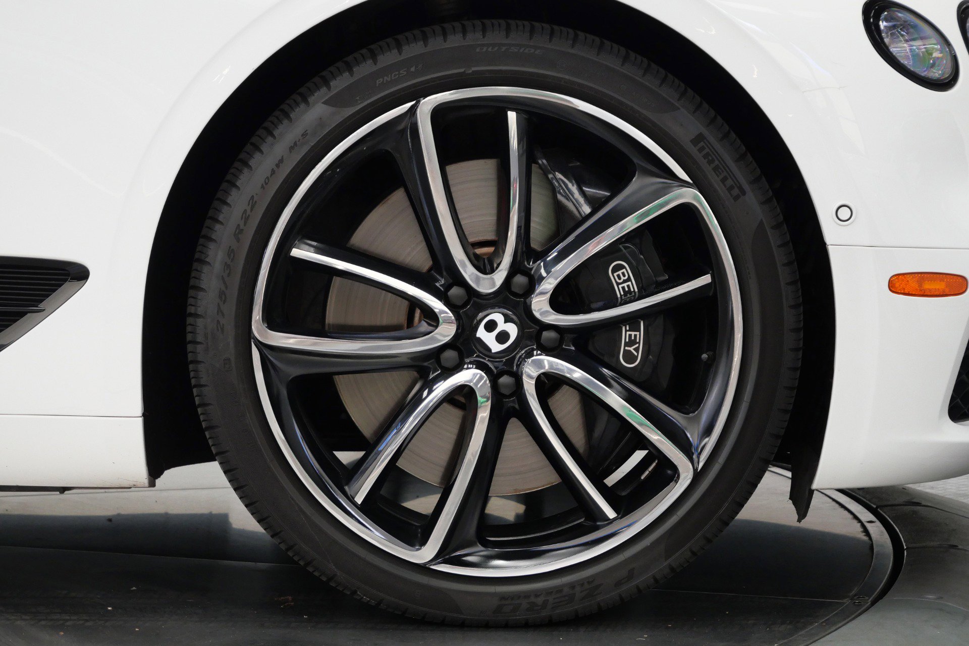 Used 2022 Bentley Continental GT AWD/4WD image 37