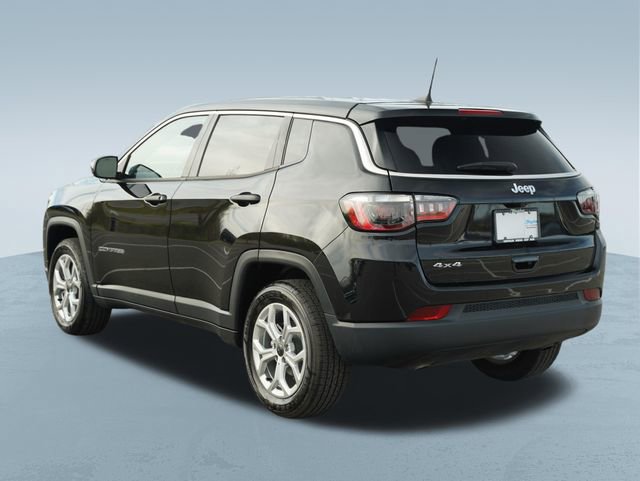Certified 2025 Jeep Compass Sport image 6