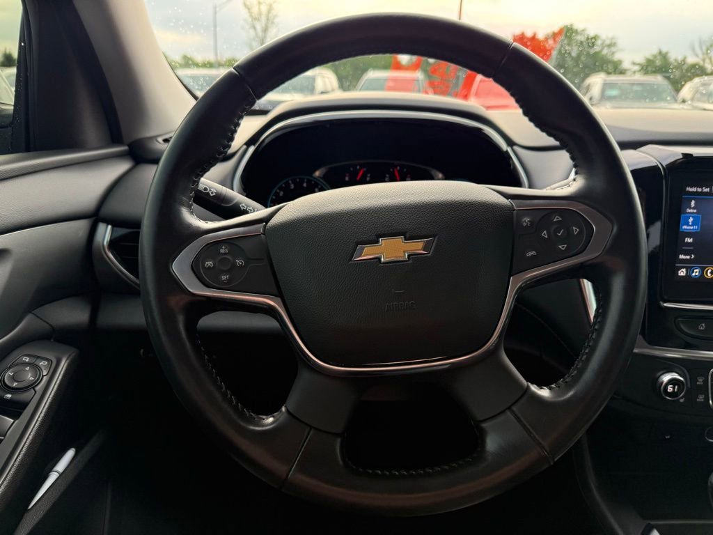 Used 2021 Chevrolet Traverse LT FWD image 13