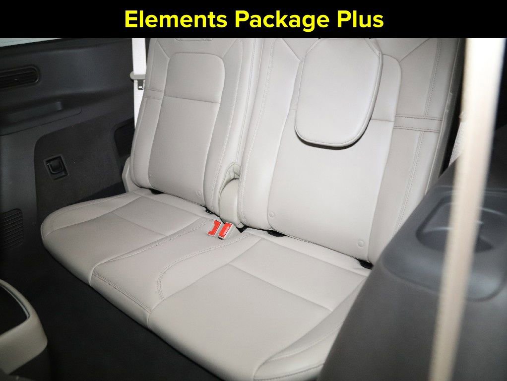 Certified 2023 Lincoln Aviator Reserve w/ Equipment Group 201A image 14