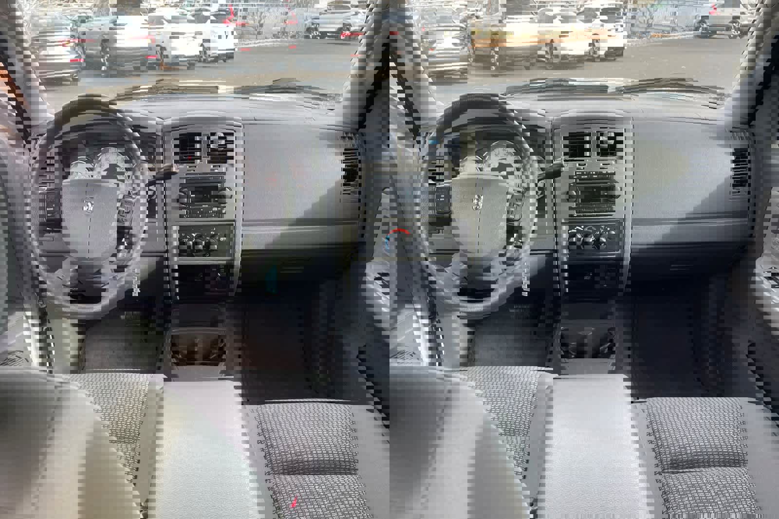 Used 2007 Dodge Dakota SLT image 3