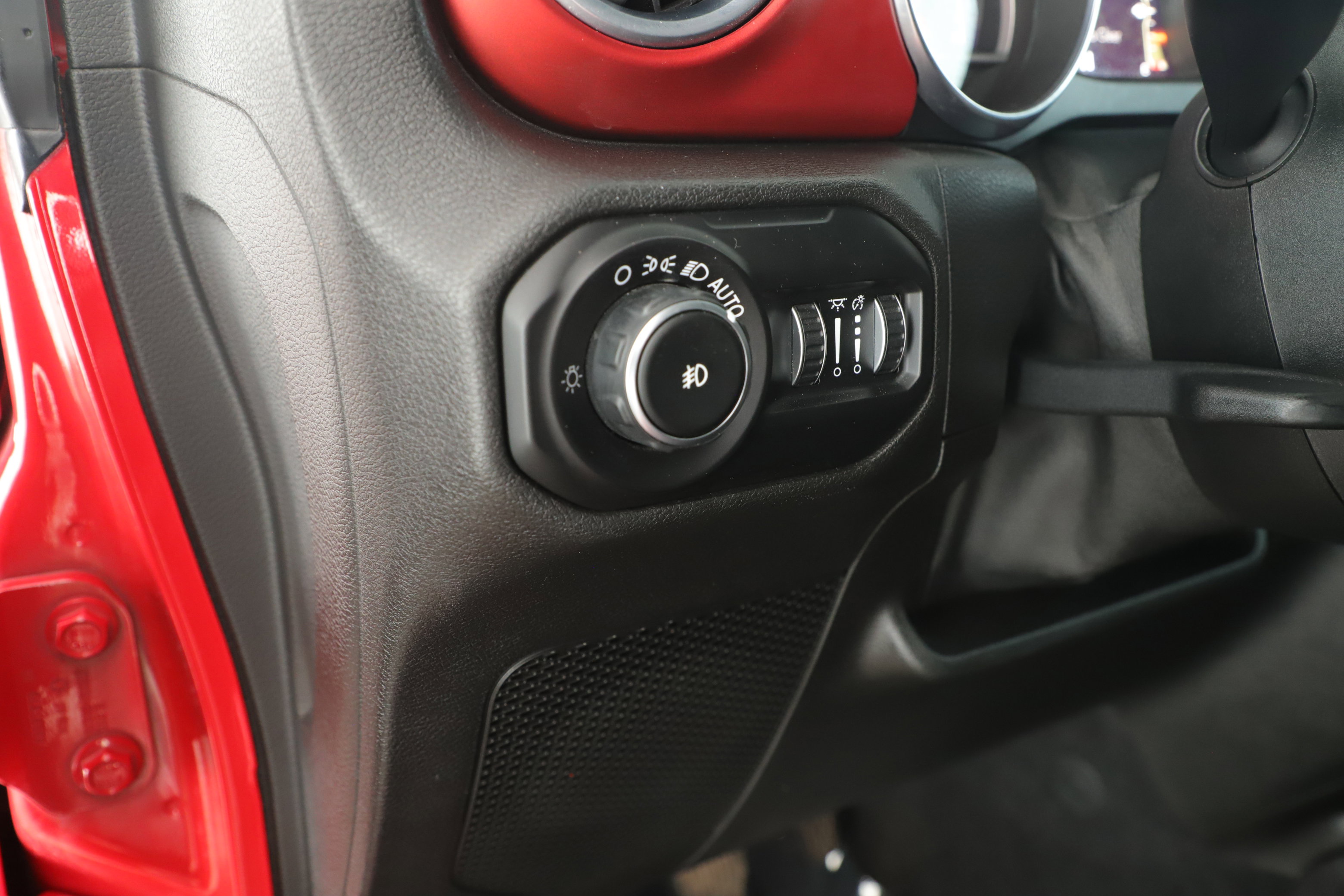 Used 2018 Jeep Wrangler Unlimited Rubicon image 17