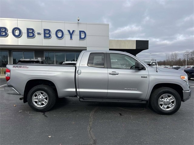 Used 2017 Toyota Tundra SR5 image 8