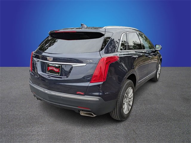 Used 2017 Cadillac XT5 Luxury w/ Driver Awareness Package image 5